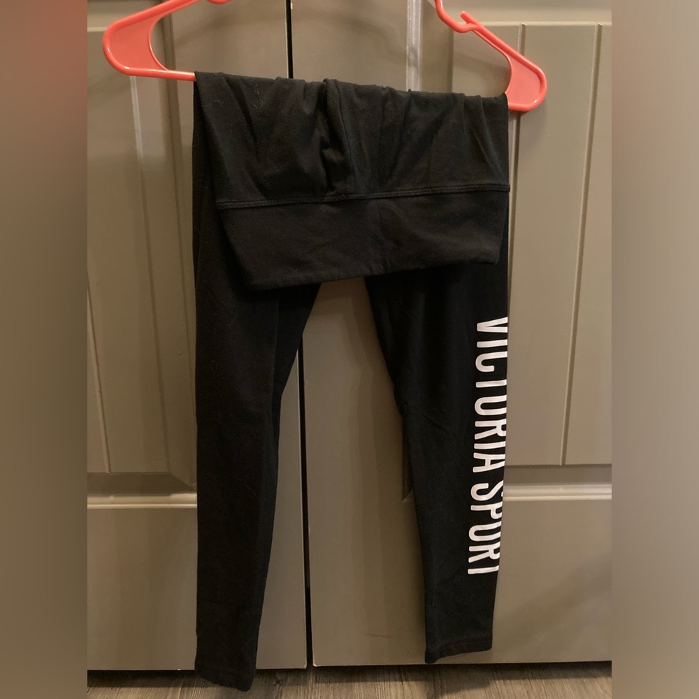 Victoria Sport Black leggings great condition XS